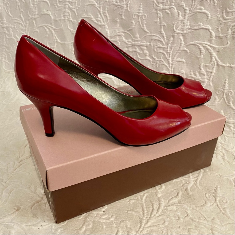 Bandolino Infatuation Red Patent Peep Toe Pumps